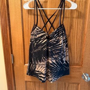 Leaf Pattern Large Strappy Tankini Swimsuit Top